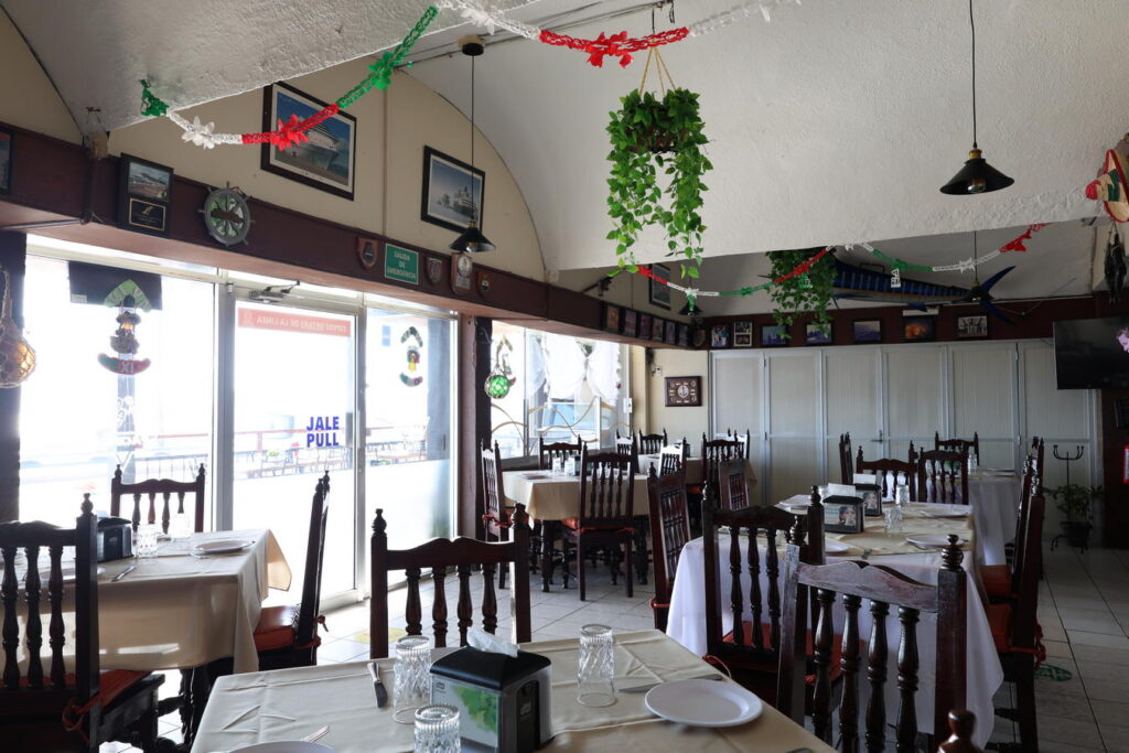 Restaurante en Culiacán, Sinaloa. Hotel Sands Las Arenas.